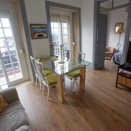 Piso Centrico De Tres Dormitorios Reformado Del S XIX Vigo Exteriör bild