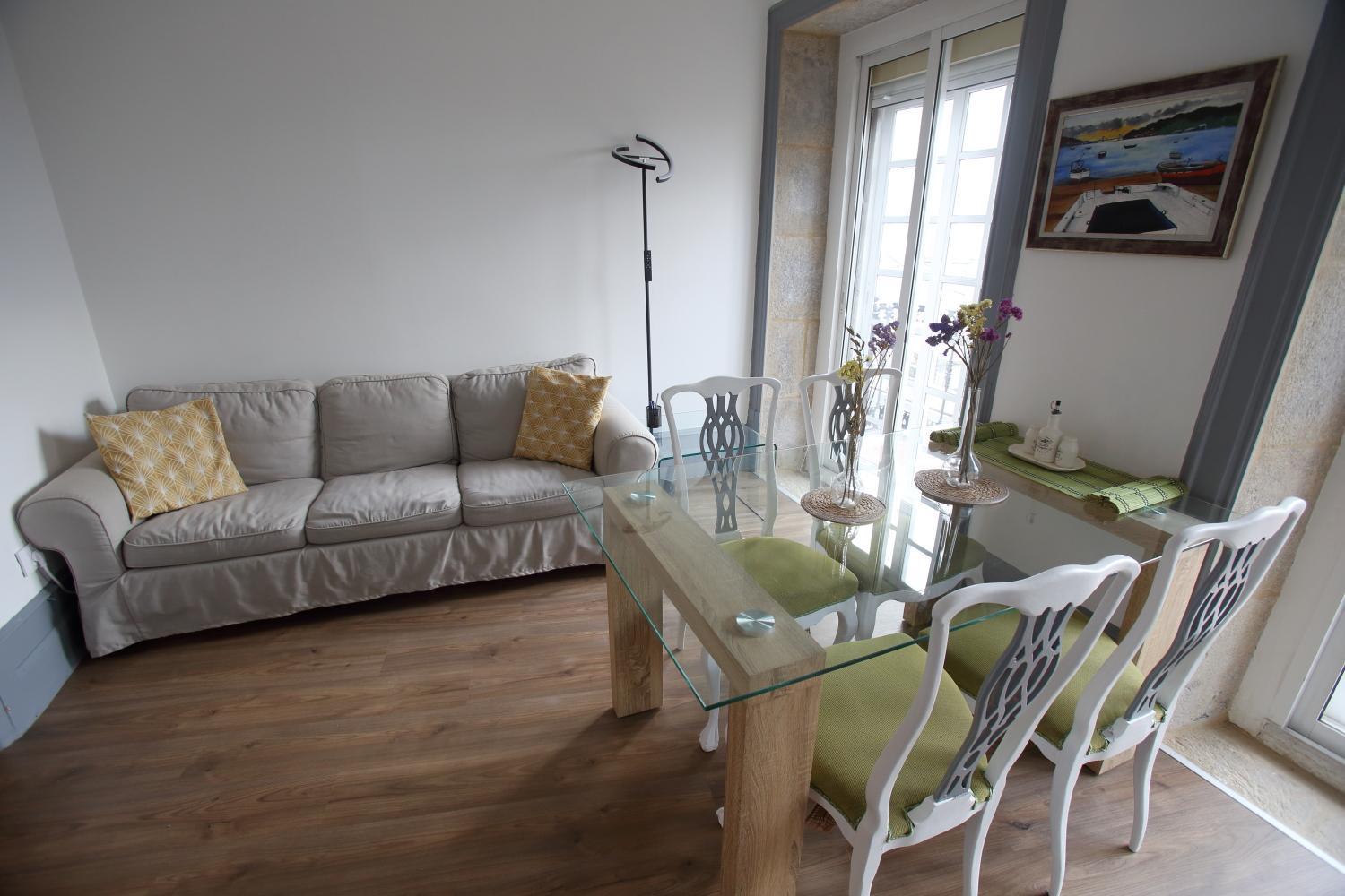 Piso Centrico De Tres Dormitorios Reformado Del S XIX Vigo Exteriör bild